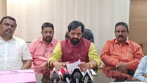 भरत गोगावले यांची पत्रकार परिषद