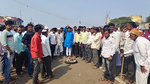 bjp protest against maharashtra government in sangli