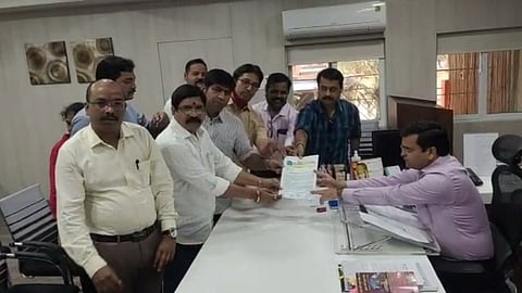 भगतसिंह कोश्यारी यांची राज्यपाल पदावरुन हकालपट्टी करा - OBC एकीकरण समिती