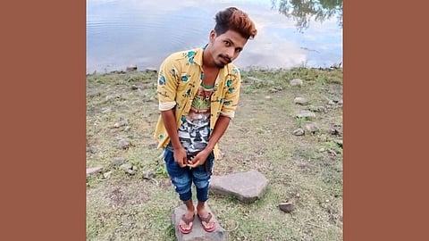 विजय जुलेश ठाकूर