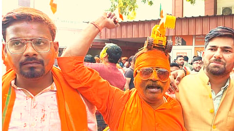 UP Election Results 2022: अखिलेश यांचा हल्लाबोल, योगींचा अवतार... 'बुलडोजर बाबाने' पुन्हा युपी जिंकली!