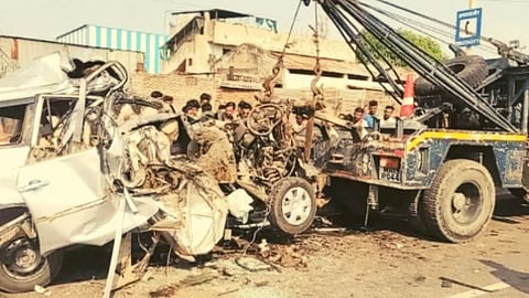 Solapur Accident