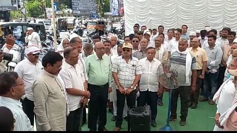 morcha on amravati collector office