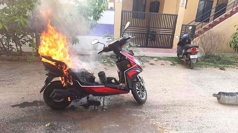 Tamil Nadu Electric Scooter Fire News Updates, EV Fire News