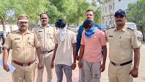 Sexual Assault on a minor girl By Two Peoples in Nashik
