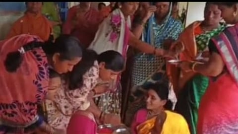 satara pimpri village women take initiative for stop widow practice