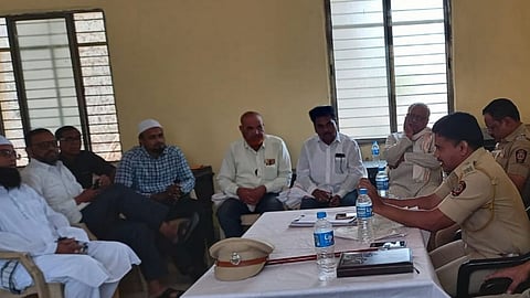 hingoli police held meeting with muslim community people.