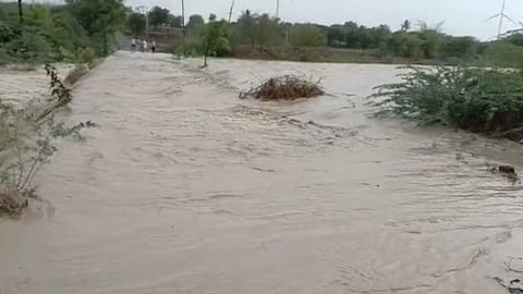 rain hits jat taluka, Monsoon Updates, Monsoon News in Marathi