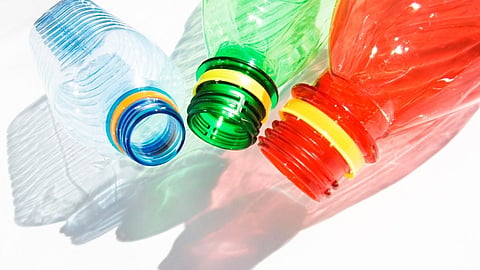An easy way to clean the inside of a water bottle