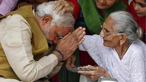 PM Modi Mother Heeraben Modi