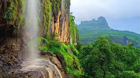 Monsoon Tourism