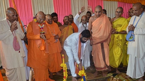 eknath shinde, pandharpur, ISKCON Temple.