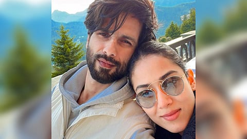 Shahid Kapoor has shared a romantic photo with his wife Meera Rajput