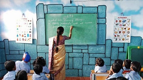 Maharashtra Teacher news File photo