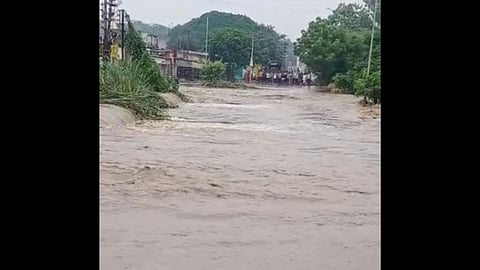 Pandharpur, Rain, Madha