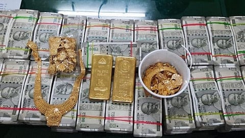 titwala, cash, gold
