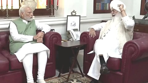 PM Narendra Modi visits Radha swami Satsang