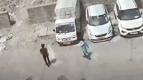 Delhi Crime News / CCTV Footage
