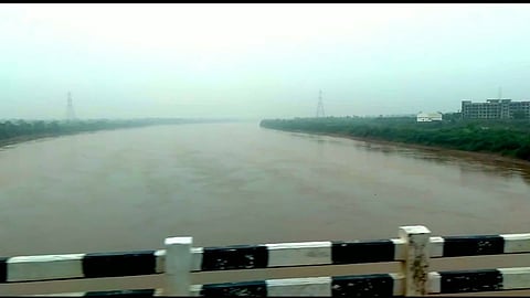 Tapi River