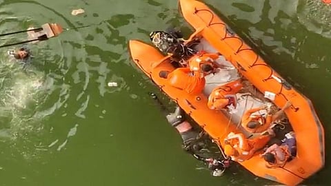 Dhule Accident