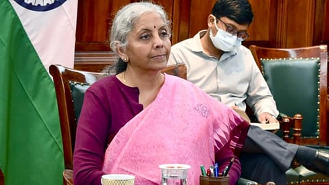 Inflation: महागाई कमी होणार? नेटकऱ्याच्या विनंतीनंतर अर्थमंत्री सीतारामन यांनी दिले मोठे संकेत