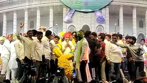 Beed News