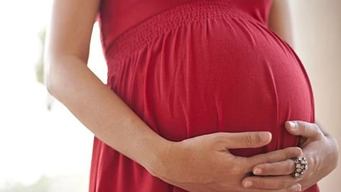 America Woman pregnancy News