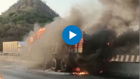 Mumbai-Pune Expressway Truck Fire