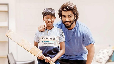 Arjun Kapoor Help 11-year-old girl Cricketer
