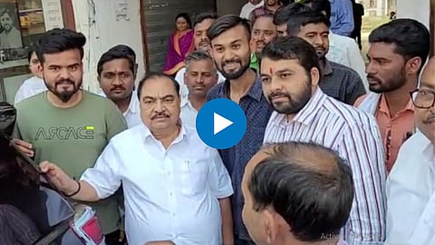 Eknath Khadse Meet Ravikant Tupkar