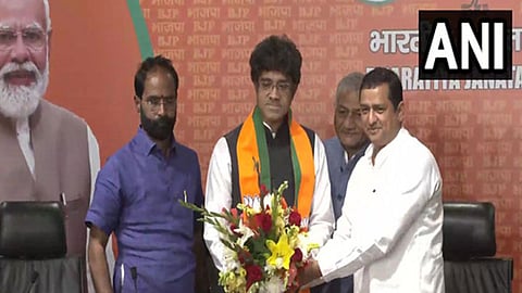 CR Kesavan Join BJP