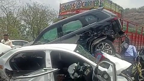 Mumbai Pune Accident