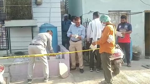Akola Crime News Son ends father life journey ssd92