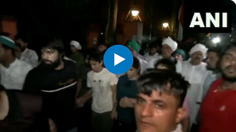 Protesting wrestlers return from Haridwar