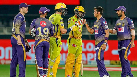 CSK vs KKR : मॅच होण्याआधीच चेन्नईला मिळाली खुशखबर; संघात स्टार खेळाडूची एन्ट्री