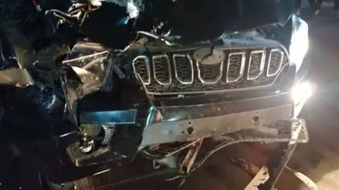Lucknow Car And Bike Accident
