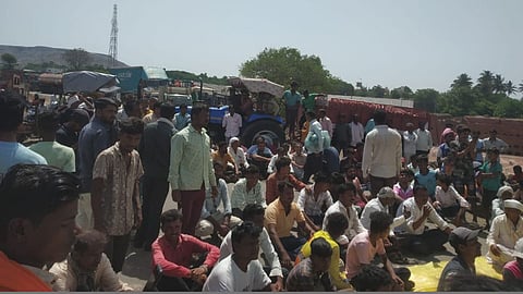 Dhule News Farmer