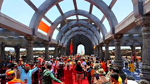 Raigad, Chhatrapati Shivaji Maharaj, Chhatrapati Sambhaji Maharaj