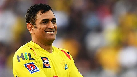 MS Dhoni Knee surgery Update