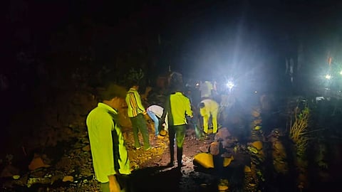 Raigad Breaking