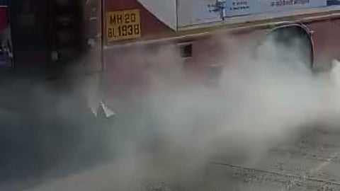 buldhana news, msrtc bus
