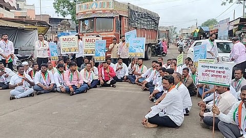 ncp news, mla rohit pawar, mla ram shinde, karjat, jamkhed