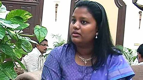 Dr. Heena Gavit, Nandurbar, Nandurbar News, Gharkul Yojana, pradhan mantri gharkul yojana
