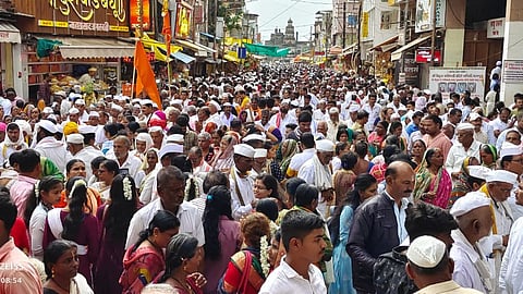 pandharpur, Kamla Ekadashi 2023, devotess, adhik mahina