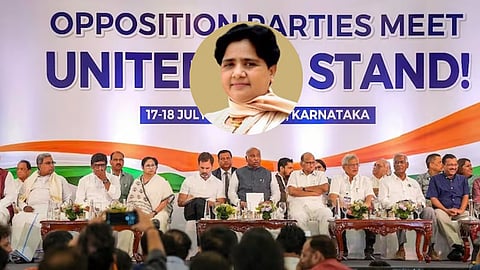 Big breaking news mayawati announced bsp will fight alone in loksabha 2024 Election