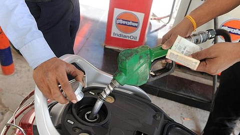 Petrol Diesel Rate Today (2 October)