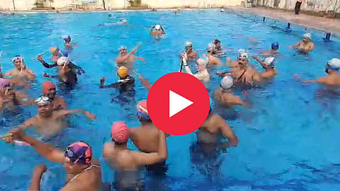 Akola Swimming Pool Garba