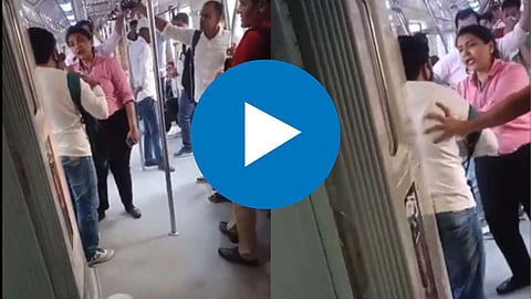 Delhi metro Viral Video