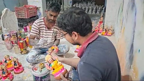 laxmi idol