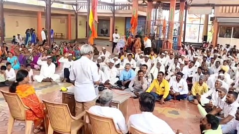 dhuldev to satara long march farmers opposes midc